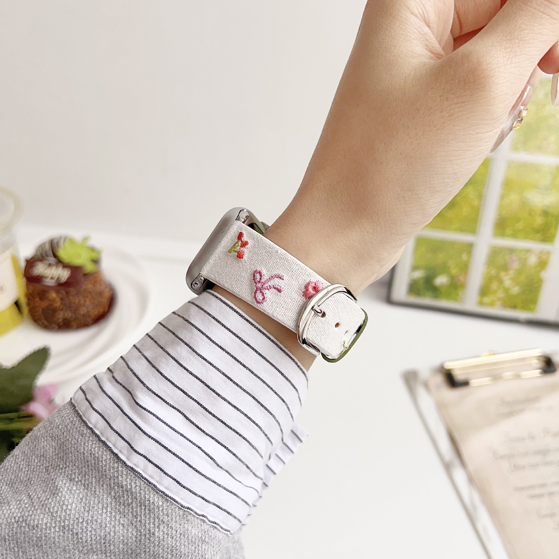 Pallaband™️ Bow cherry thorn leather strap - ANI-TECH