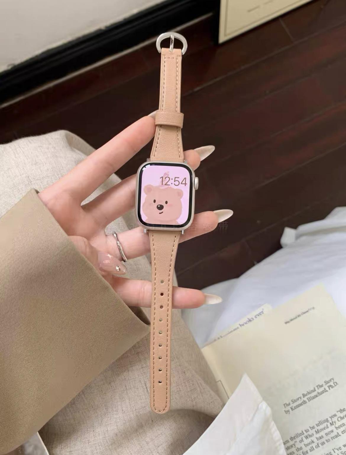 Small Horseshoe Buckle Delicate Leather Strap - ANI-TECH