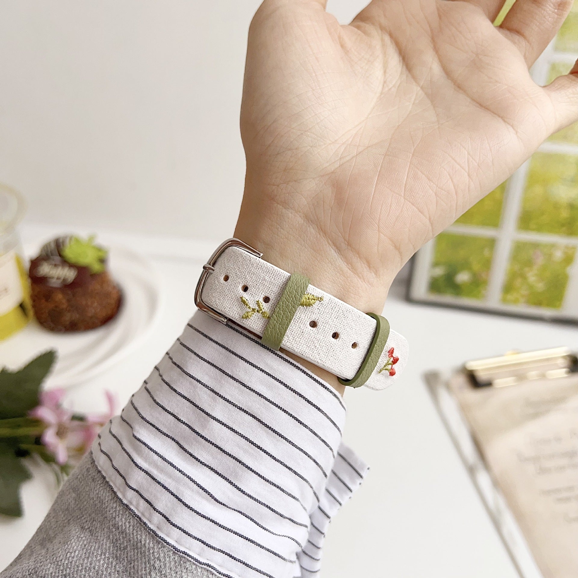 Pallaband™️ Bow cherry thorn leather strap - ANI-TECH